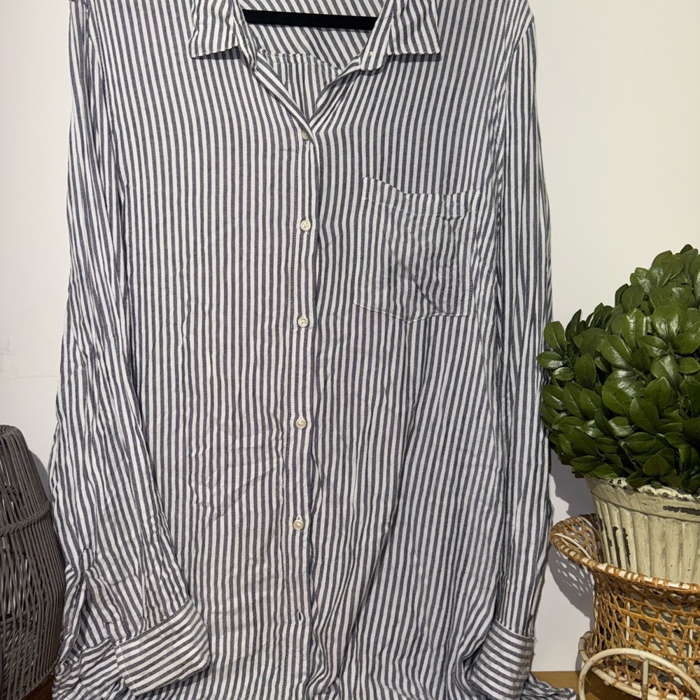 Old Navy Black and White Striped Tunic